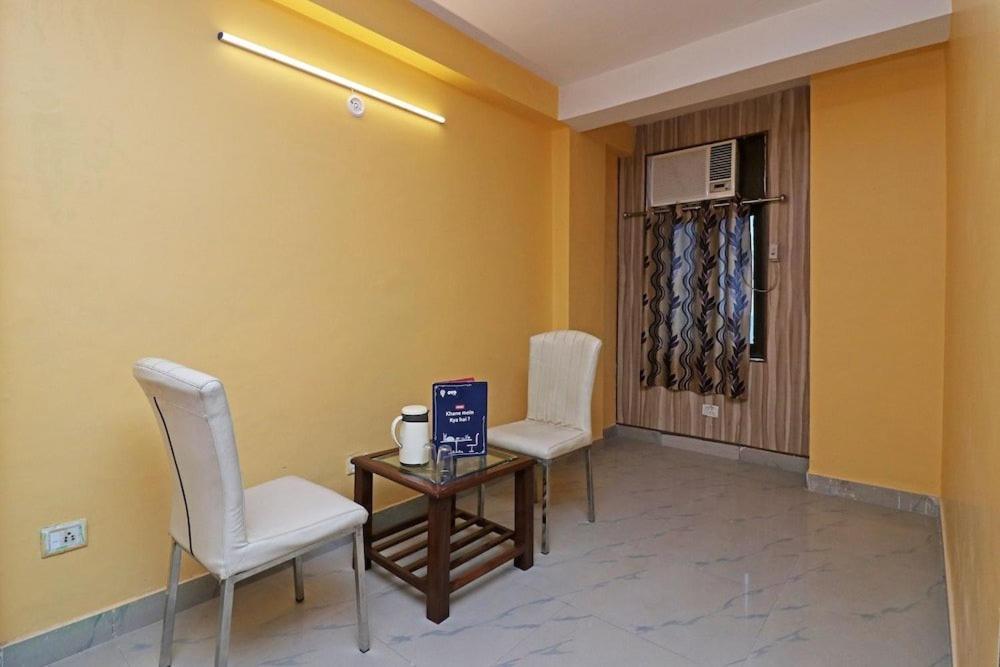 Airport Hotel Runway New Delhi Bagian luar foto